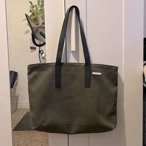 Everlane Canvas Tote